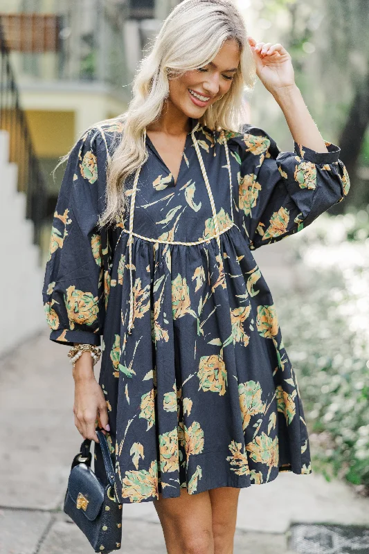 Special Price All About It Black Floral Dress