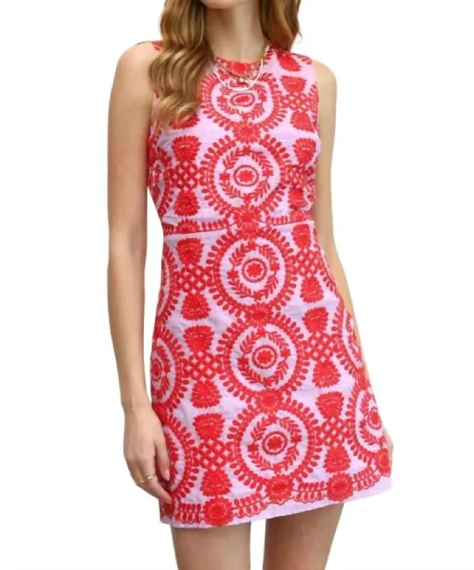 Price Cut Kira Lace Up Dress In Lilac/red