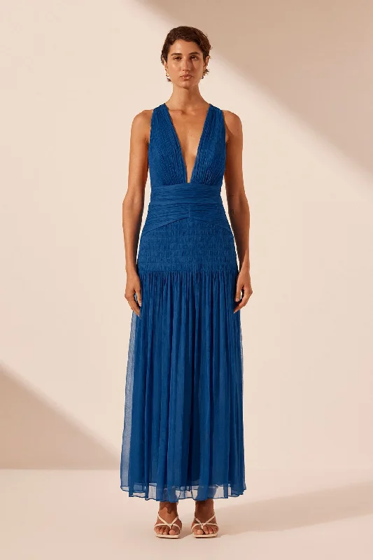 Great Bargains MAYA PLUNGED TIE BACK MIDI DRESS - STRONG BLUE