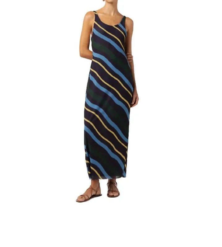 Act Now Azalea Dress In Groove Multi