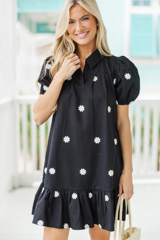 YEAR-End Sale Dream Of The Day Black Floral Embroidered Dress