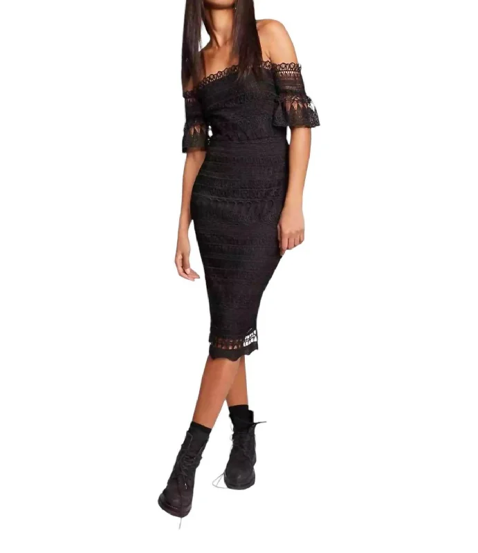 Bargain Blast Mariah Midi Dress In Black