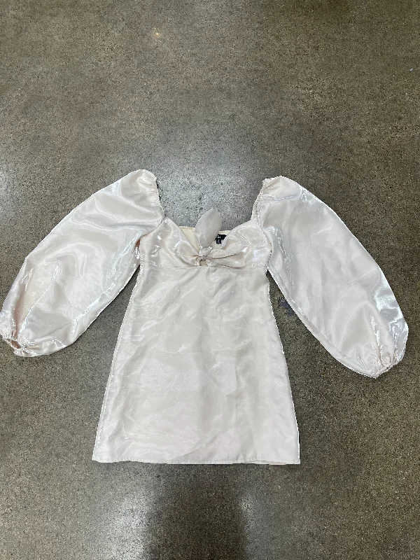 Instant Savings Dress Party Short By Lulus In Cream, Size: S