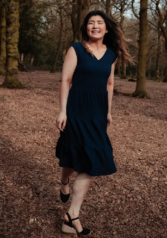 Factory Direct Sale Yvonne Navy Tiered Hem Dress